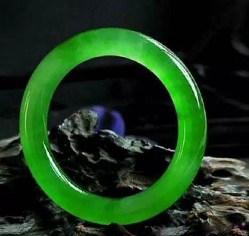 国外旅游买到假珠宝怎么办,好多人旅游买到假宝石