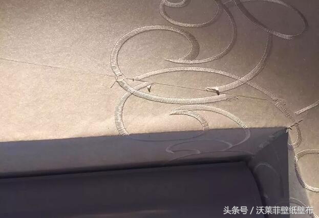 墙纸显旧怎么处理,墙纸对缝的最佳方法