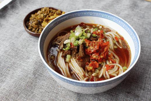 江西正宗鸭做法,活鸭的正宗熬制方法