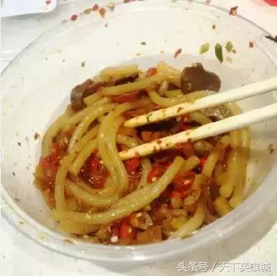 江西正宗鸭做法,活鸭的正宗熬制方法