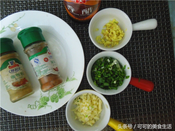 虾怎么去除腥味,白灼虾的正确做法怎么去除虾线