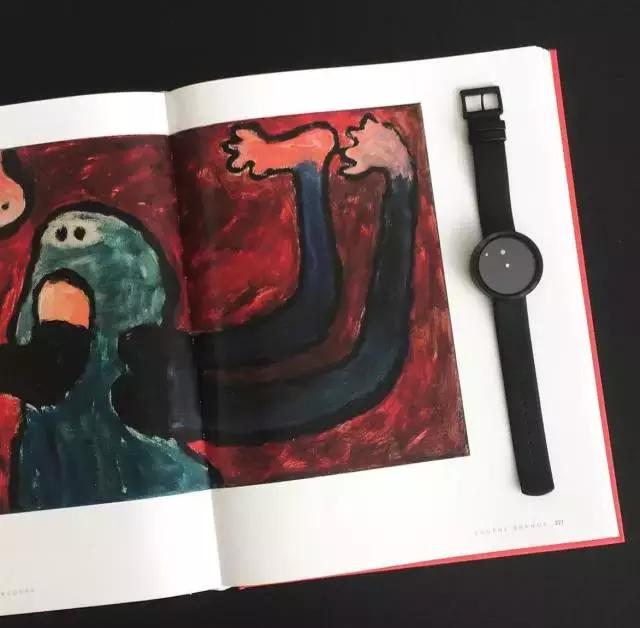 不搞块够屌的表，小姐姐怎么会跟你跑？！