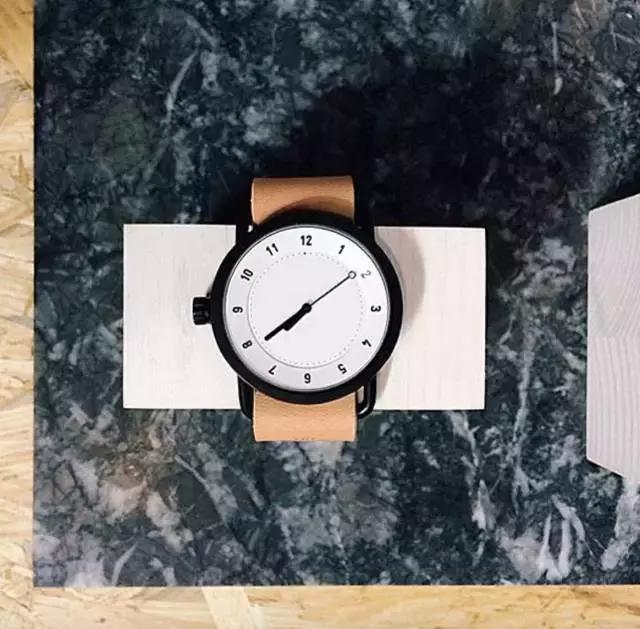 不搞块够屌的表，小姐姐怎么会跟你跑？！