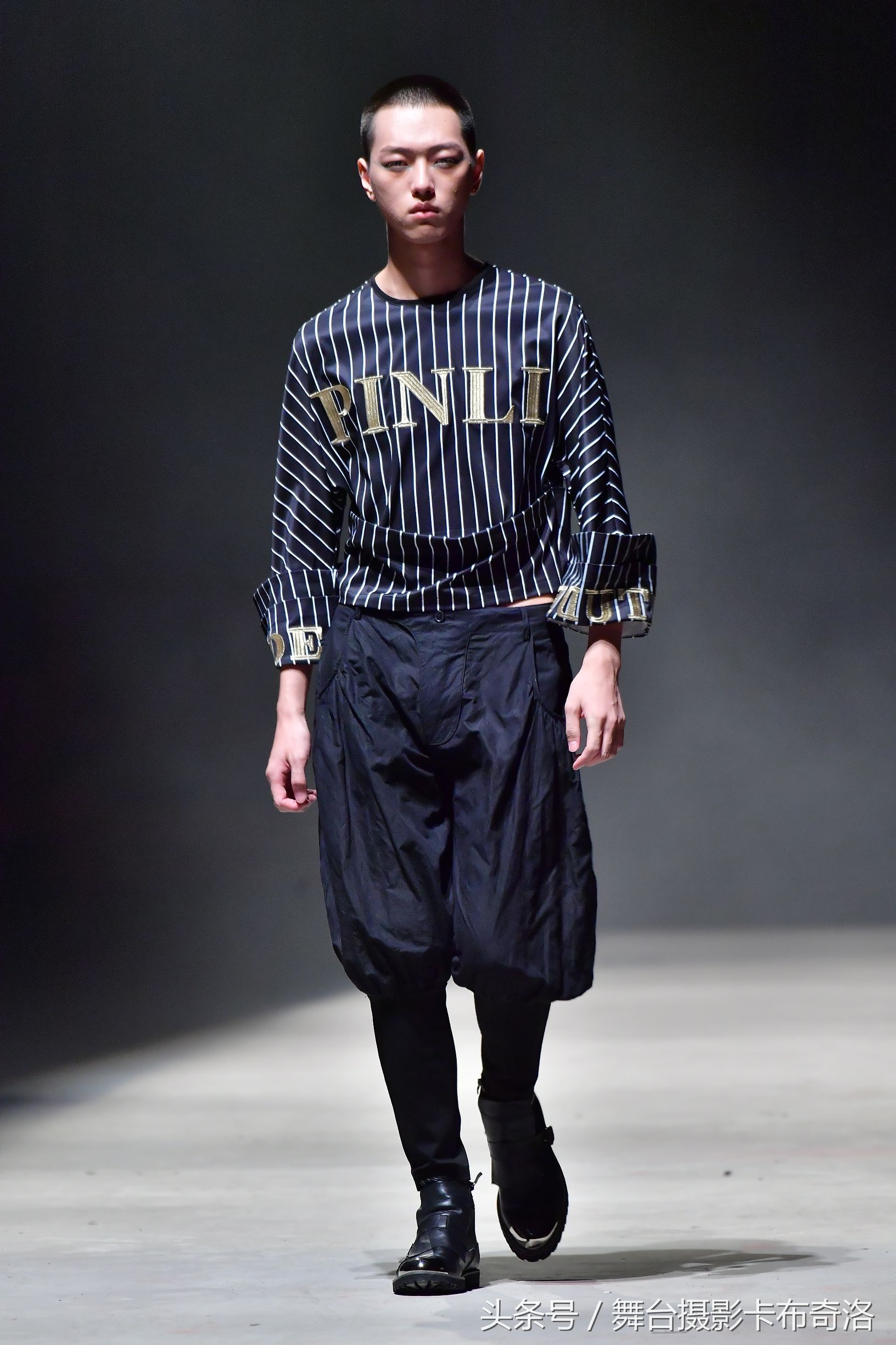 pinli品立男装换季,品立pinli男装皮衣