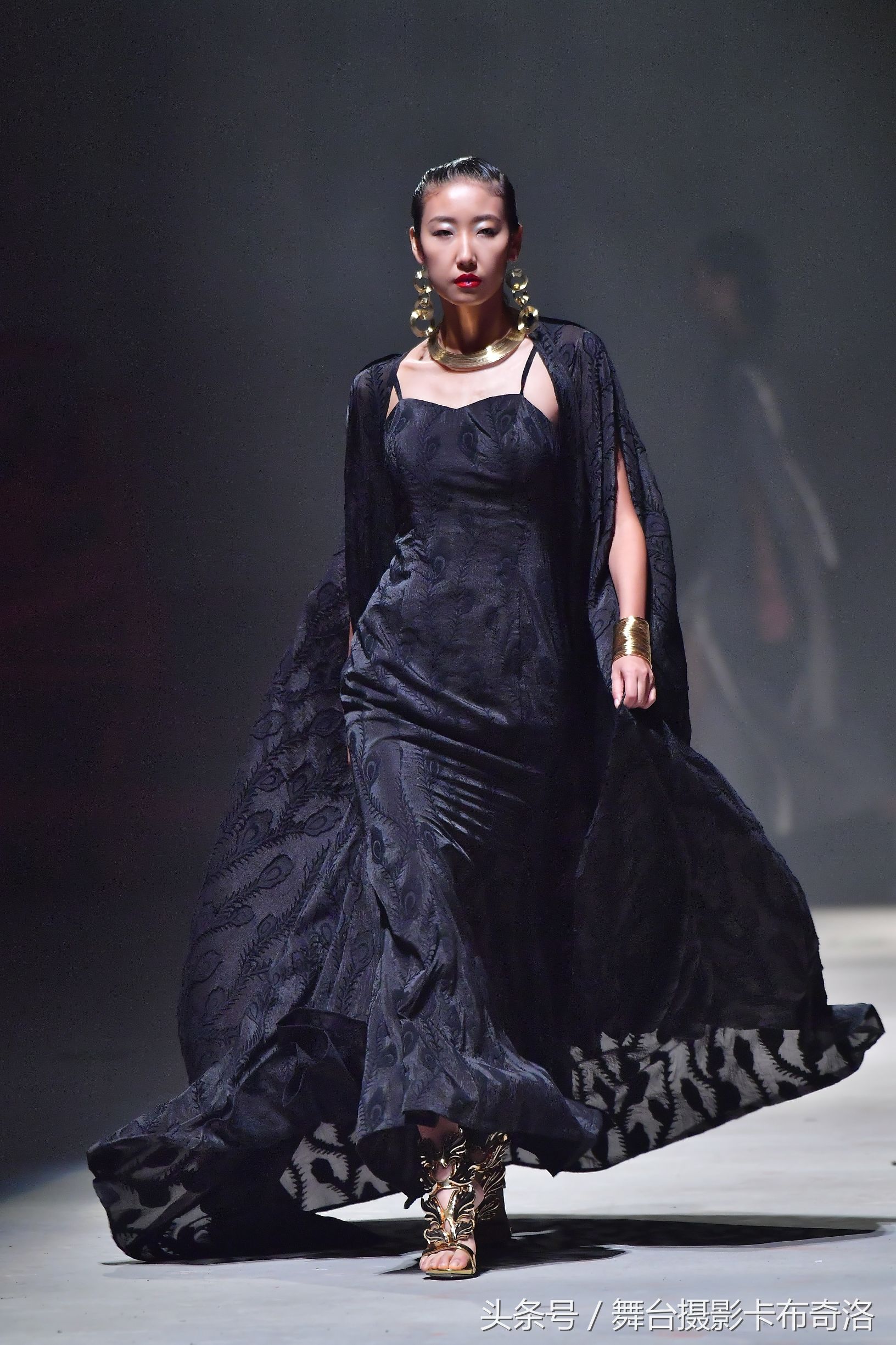 pinli品立男装换季,品立pinli男装皮衣