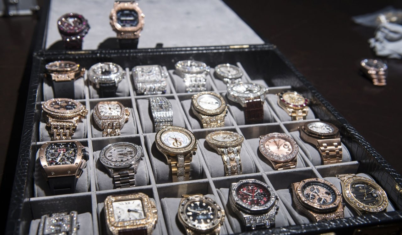 梅威瑟人前炫富背后苦练,不败神话梅威瑟