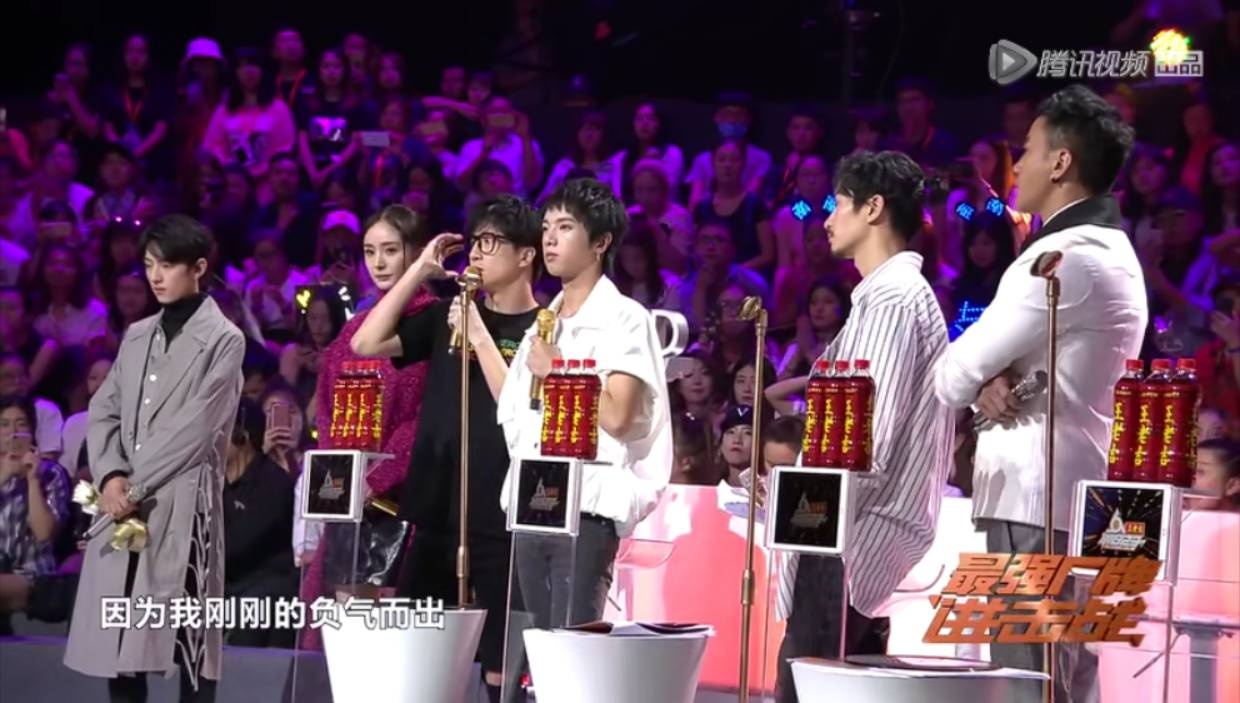 明日之子薛之谦摔话筒被删了吗,明日之子薛之谦说出节目黑幕