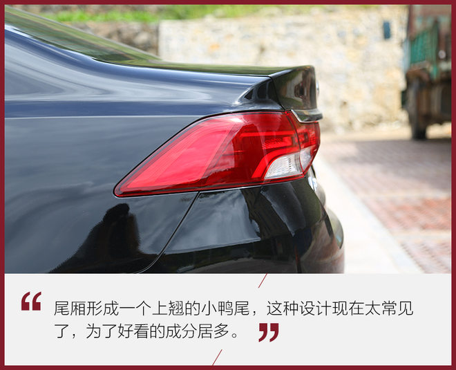 18年起亚k4凯绅1.8l高配黑色,2018款东风悦达起亚凯绅