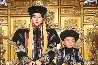 皇太后问将军：咱们的兵怎么样？将军答：不知道！之后大清亡了！