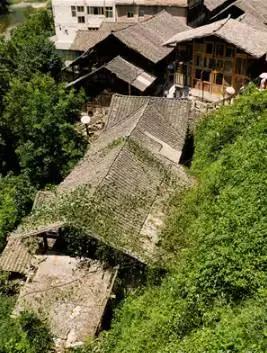 忠路老屋基，太美哒，美得登上《武陵土家》封面