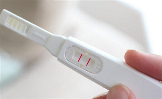 怀孕两次都不发育怎么回事,两次hcg不翻倍导致胎停咋回事