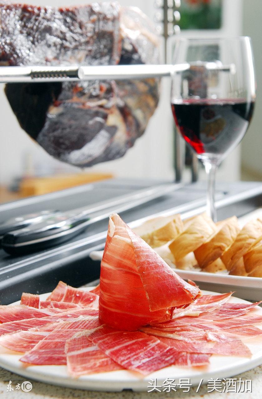 葡萄酒搭配的菜肴叫什么,葡萄酒搭配什么食物最健康