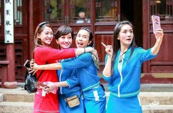 我们来了关之琳说刘德华,我们来了关之琳和刘嘉玲