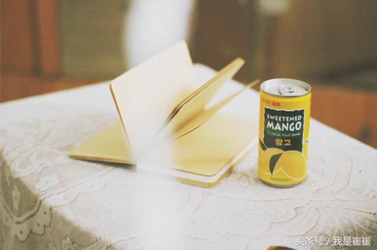 说说上一年情人节陪你身边的那个人现在还在吗？