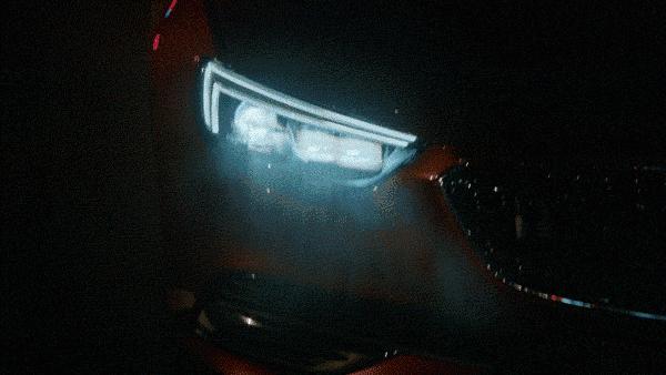 君威矩阵式大灯夜晚启动效果,新款君威大灯多少钱