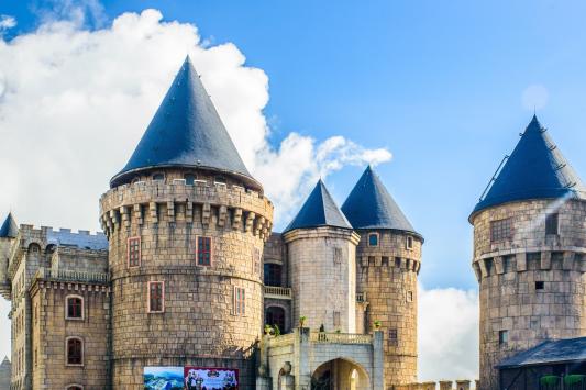 越南旅游男人必玩岘港,越南岘港旅游多少钱