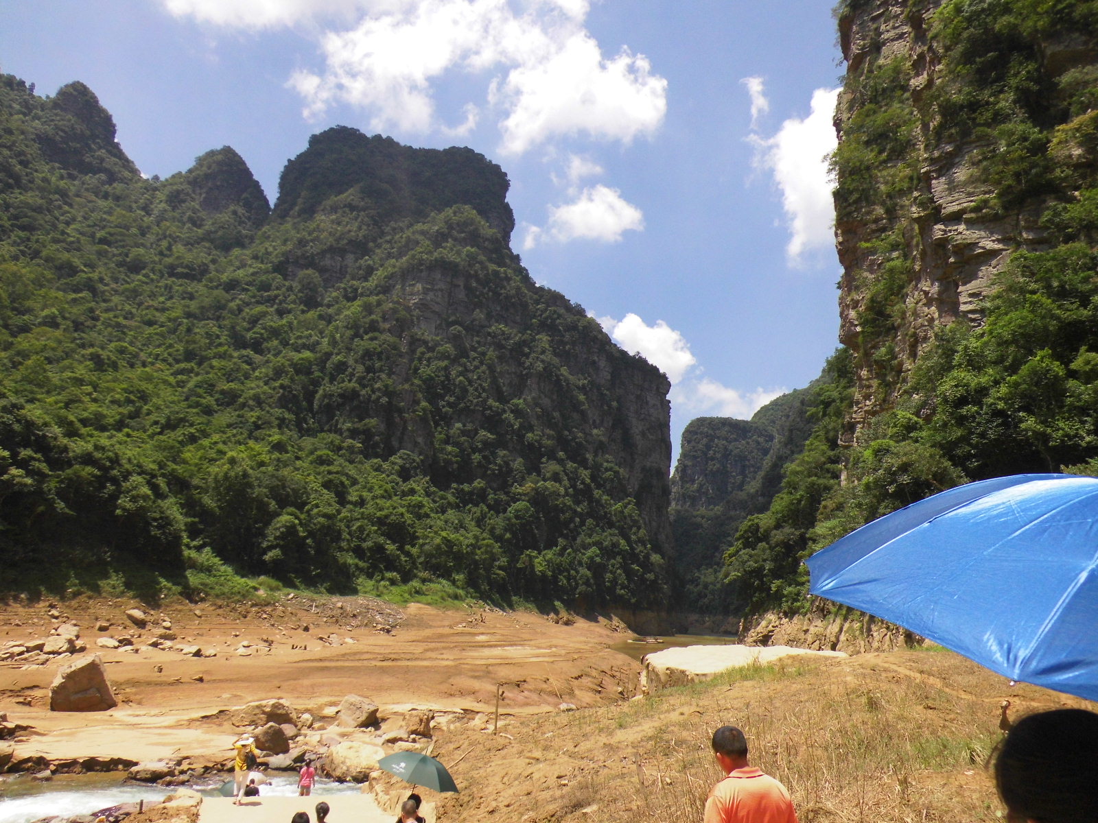 金秀圣堂湖景区游玩多久,金秀圣堂湖游记