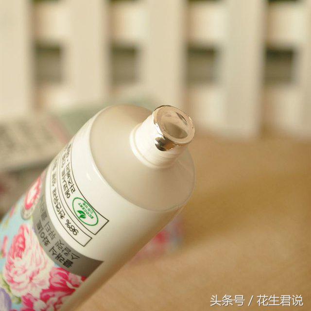 一起刷出大白牙,关于牙膏可以刷出大白牙