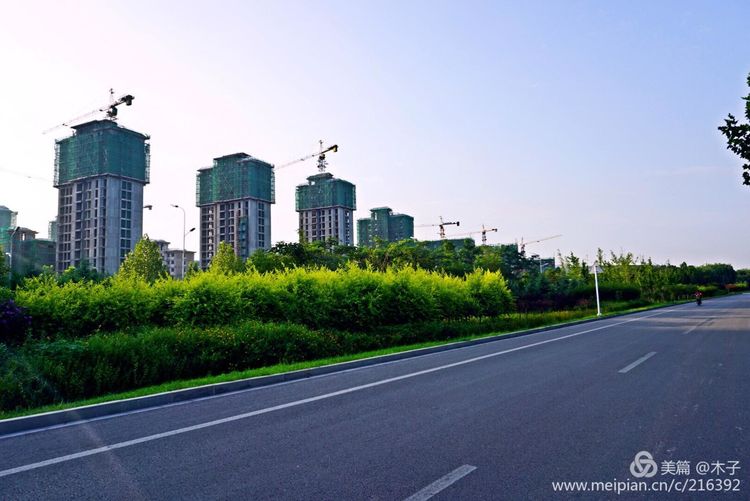 一花一叶总关情，一辆单车游古城，美哉正定！