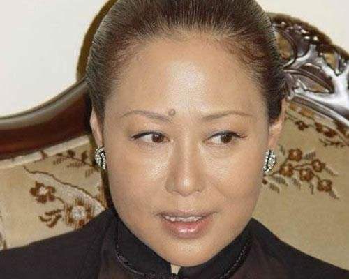 脸颊有痣有什么说法,脸颊有痣面相有什么说法