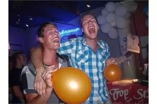 这种食品添加剂上瘾之后能致命？美国已有约100人因此丧生！