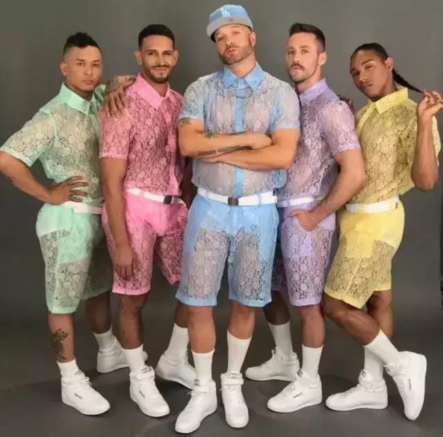 外国人看中国奇葩穿搭,搞笑老外穿奇葩衣服