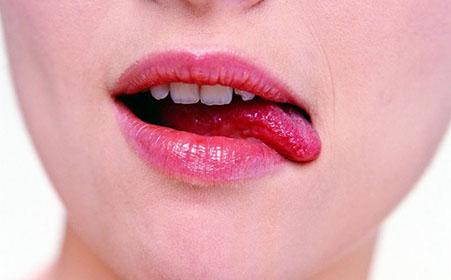 夏天湿气重的症状和表现,民间说身体湿气太重怎样除掉