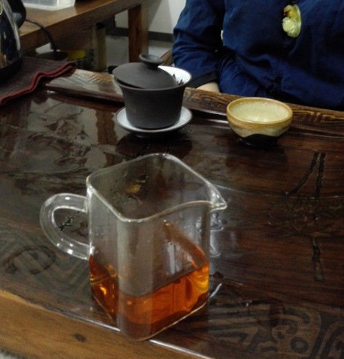 这壶老茶，能品出多少滋味？