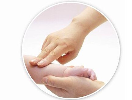 儿童高烧37.8度的最佳处理方法,儿童发高烧40度最好的退烧方法