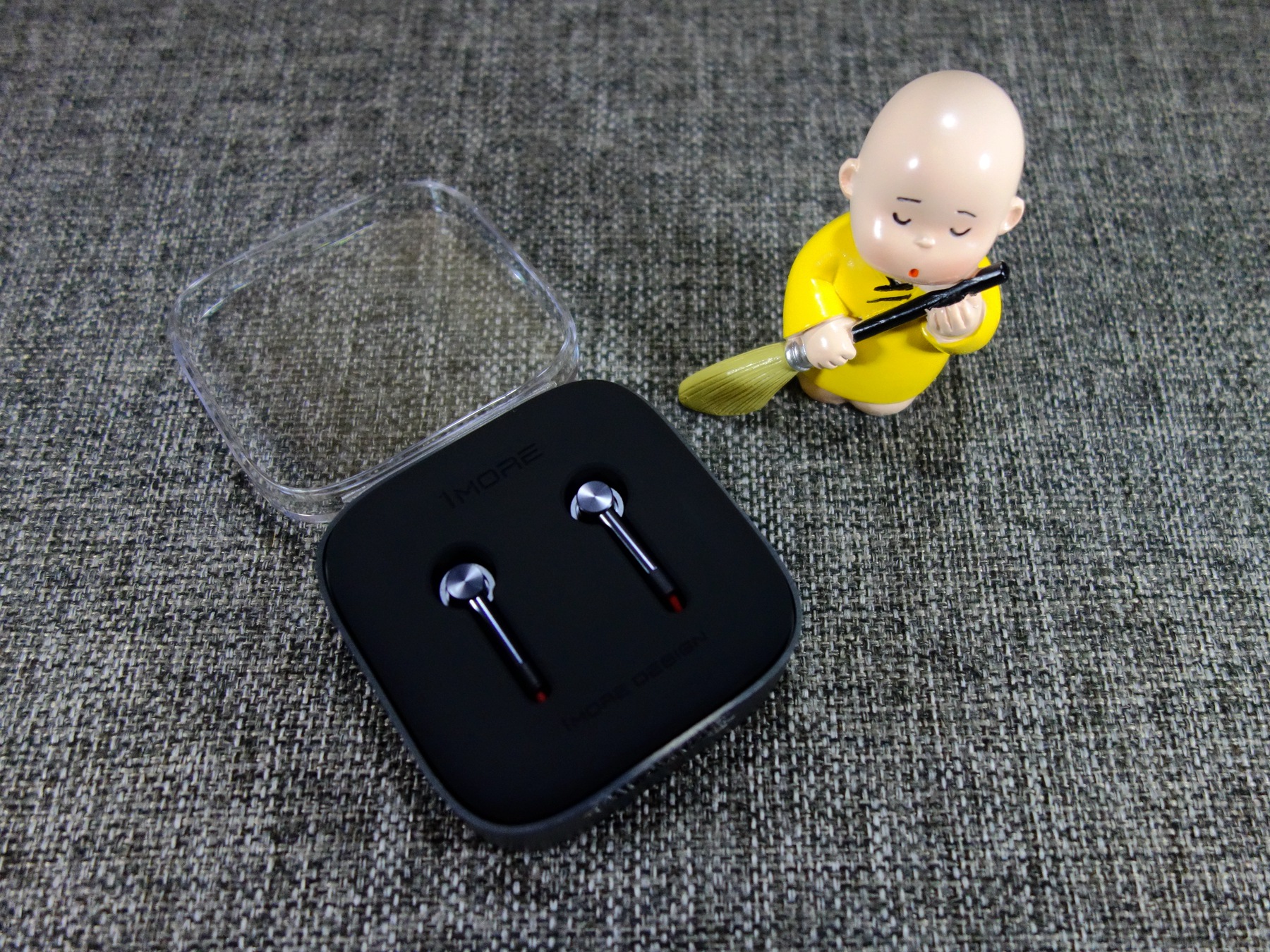 为音而生蓝牙耳机,1more真无线降噪蓝牙耳机怎么样