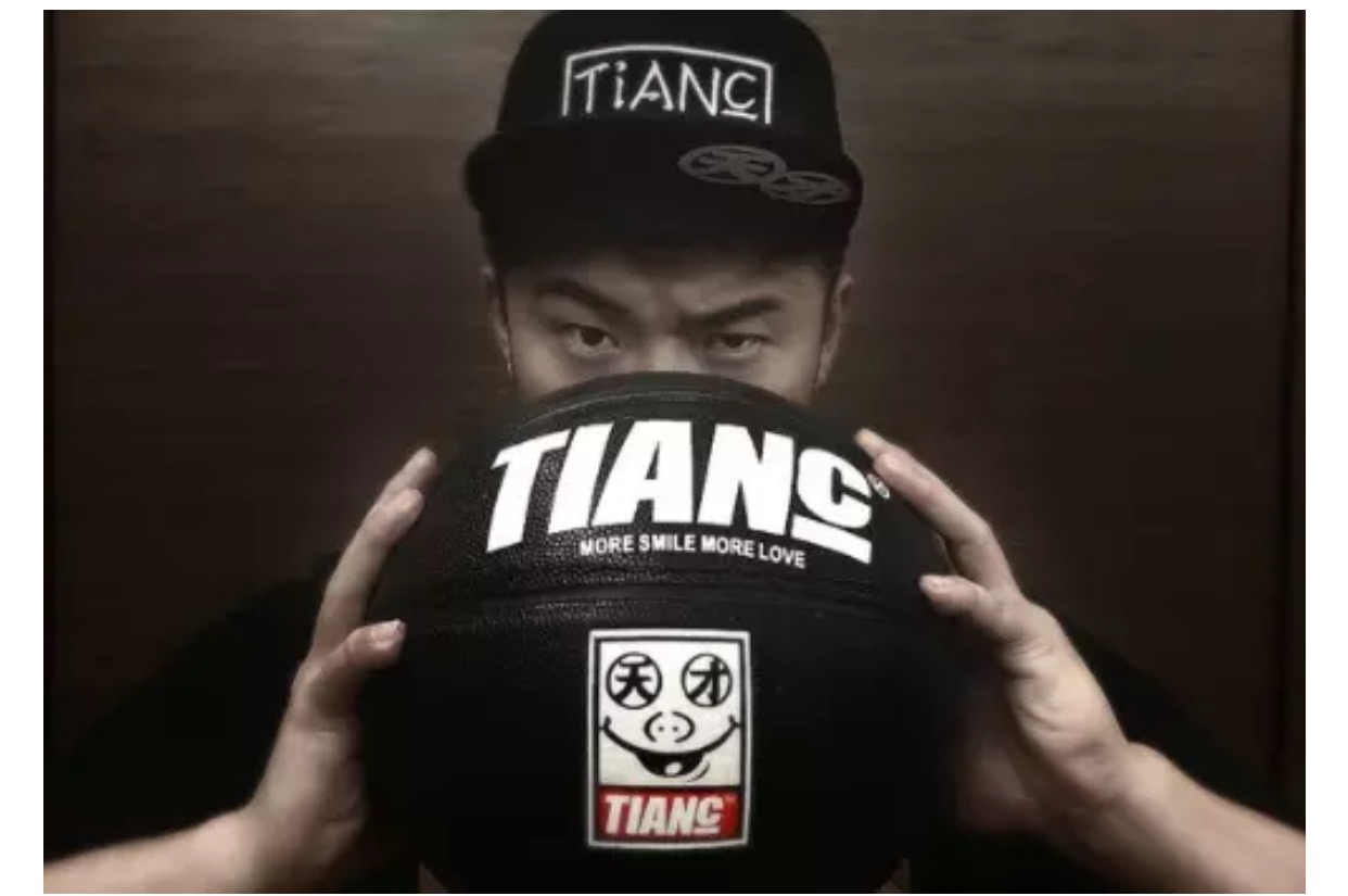 爱豆同款平价潮牌,爱豆潮牌集合店保定