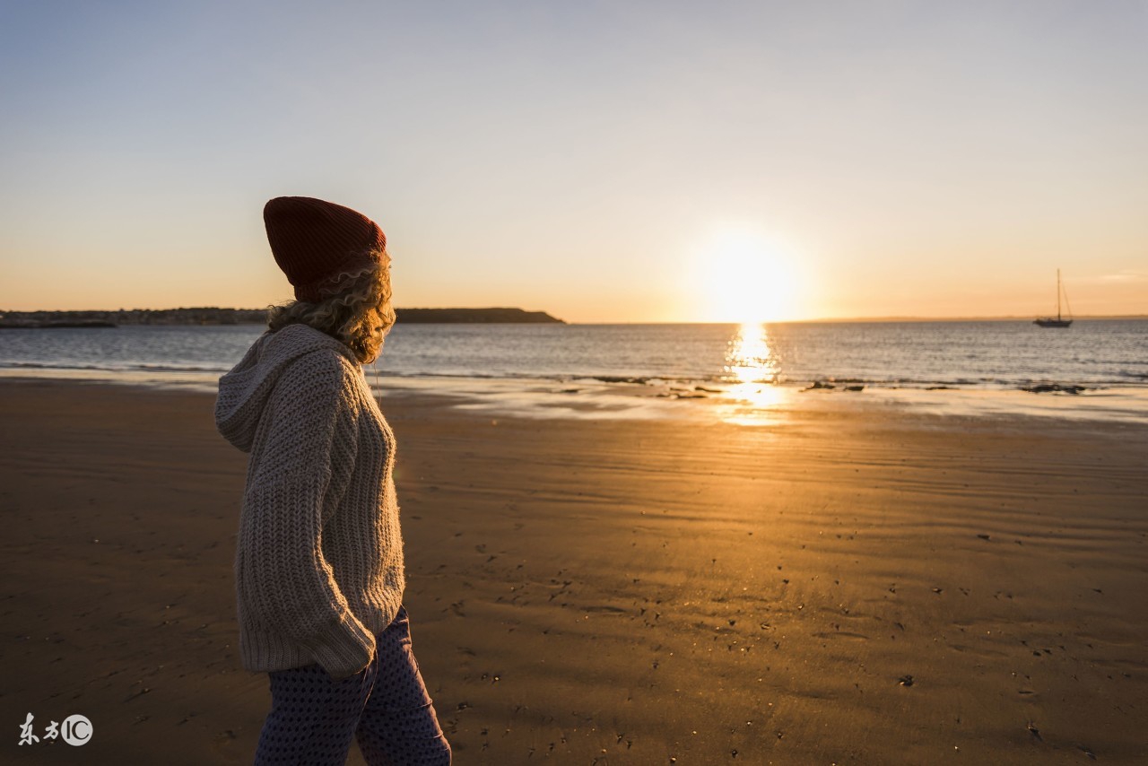 世间太孤单，有你在我会心安，不在了我也心宽