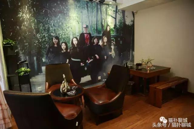 聊城这群美女个个都是纹绣高手，他们藏在新东方广场的秘密基地里