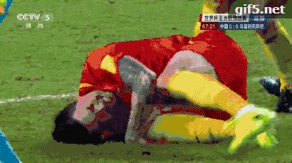 赢了！中乌大战1:0！*歌国**响彻江城！