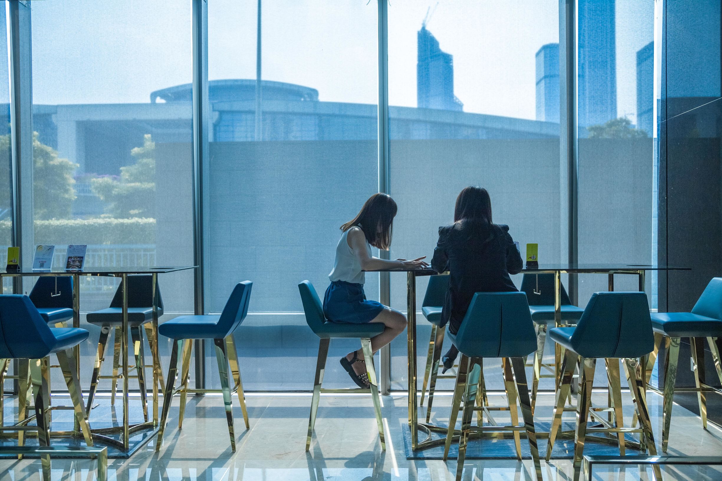 住好点！深圳皇庭33层遁入云端，24h轻旅行停不下来的“V”