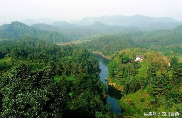 100公里内成都的免费景点,距离成都1000公里内的旅游景点