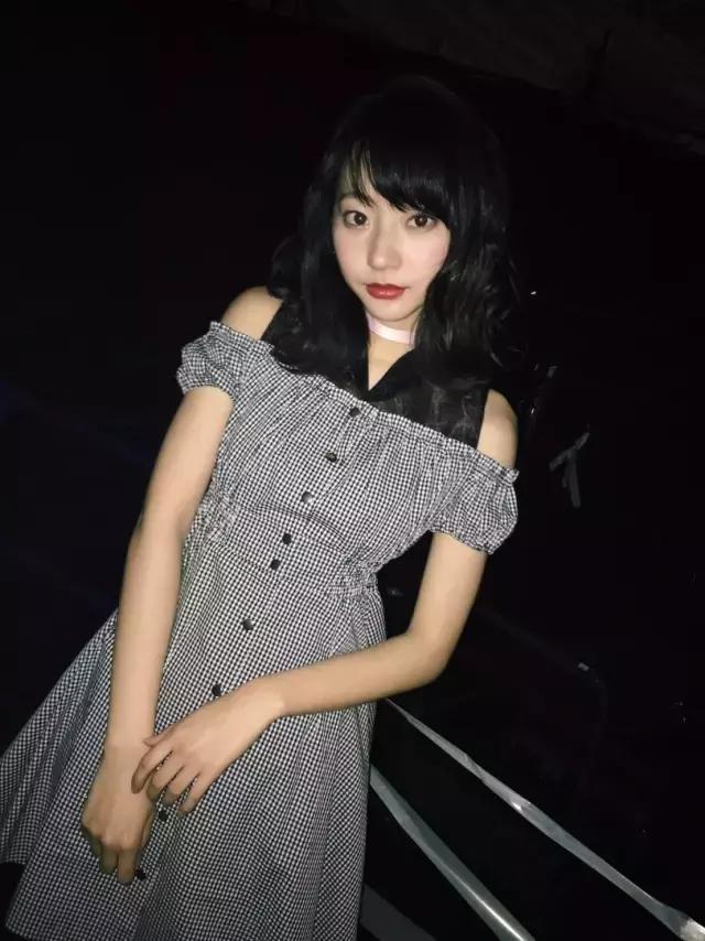 三吉彩花无美颜无滤镜素颜高清,三吉彩花短发美图高清