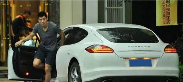 国足座驾一览表,国足座驾有哪些车