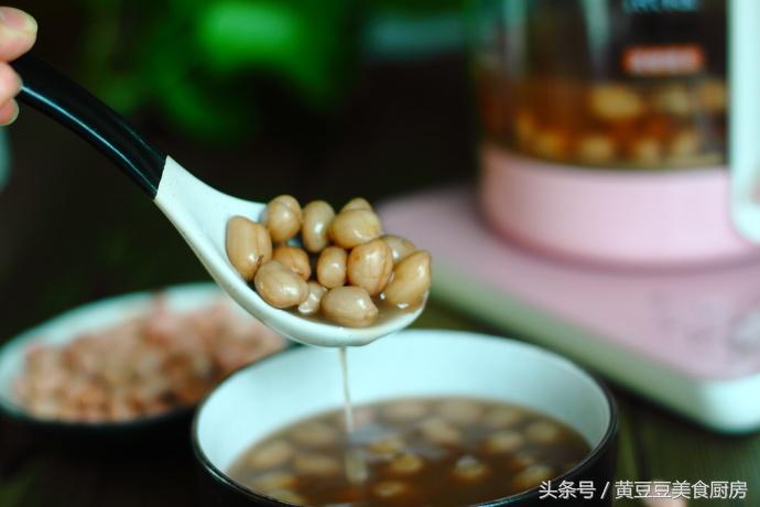 花生米怎么煮得好吃又简单,花生米怎么煮甜品最好吃呢