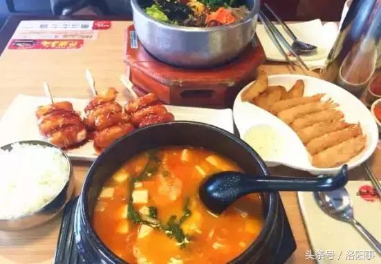 一个老外说一年之内吃遍全中国,一外国小哥声称要吃遍中国