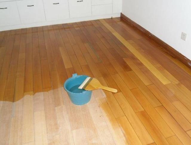 地板总是拖不干净该怎么办,地板为什么永远都拖不干净
