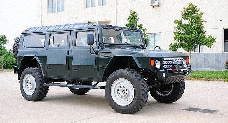 全面超越悍马，国产越野车售价百万，跟它比吴京开的BJ40就像玩具