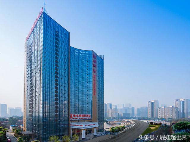 这家遍布全国的酒店房间拥有五星的配置，价格确是经济连锁的标准