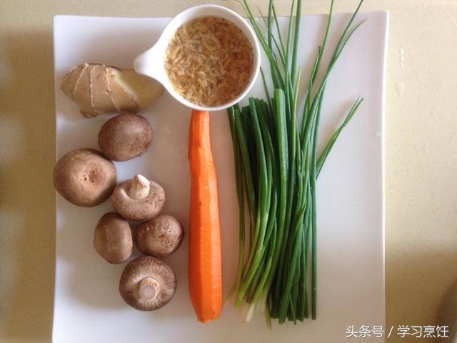 小馄饨怎么包馅又多又好看,上海小馄饨馅做法