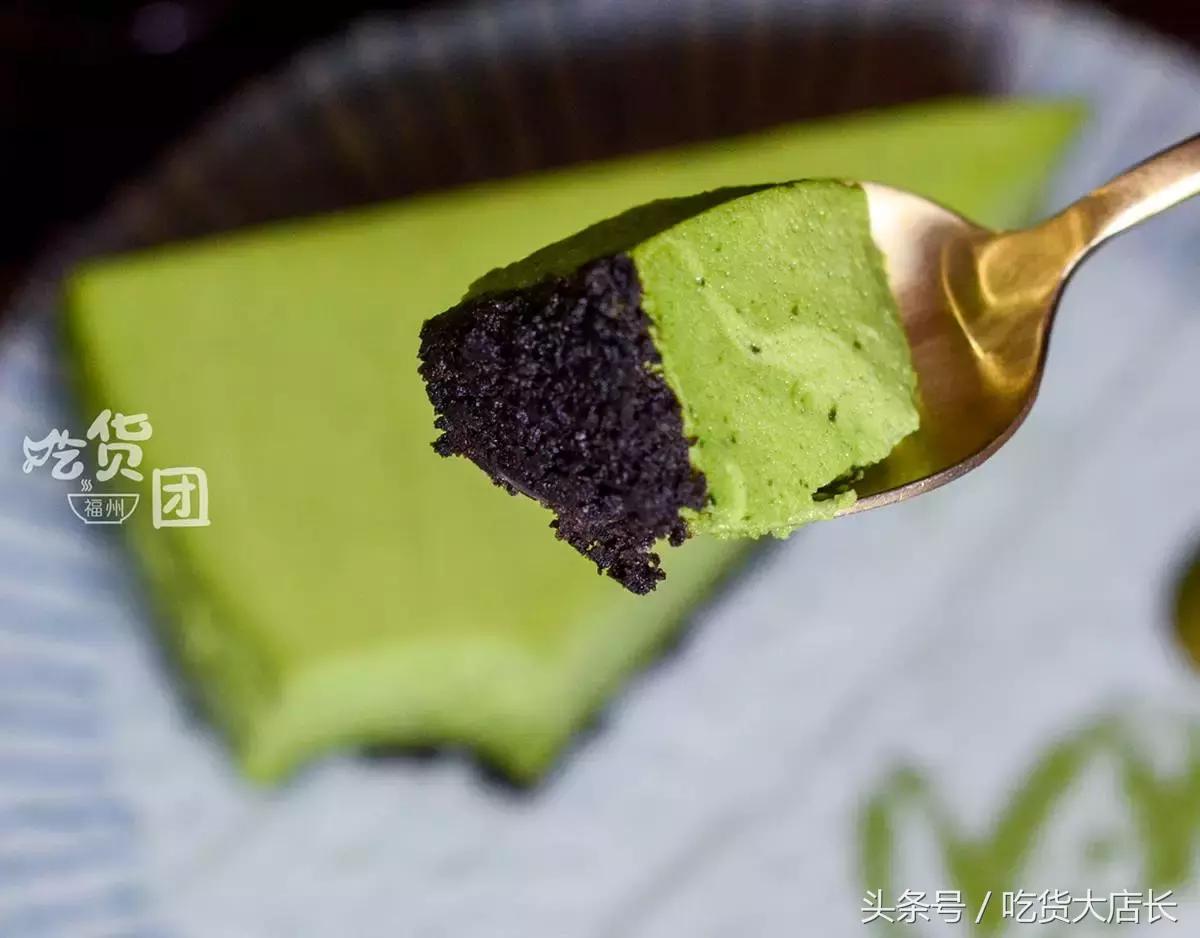 开在樱花树里的抹茶店，被这只兔子绿了也心甘情愿！