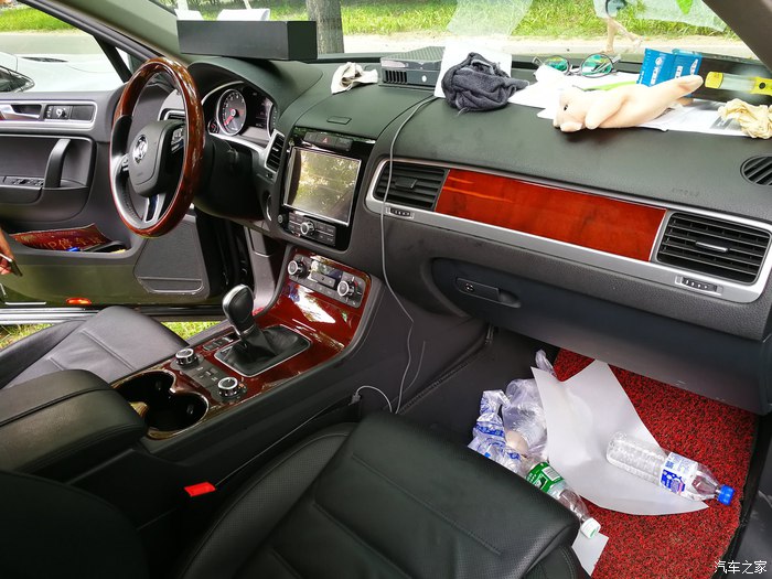 实木板材UV面划痕怎么修补,汽车门内饰板有划痕怎么处理