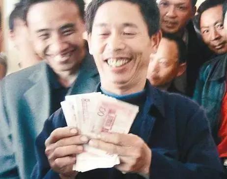 粮食补贴发放咨询电话,粮食直补本可以短信提醒不