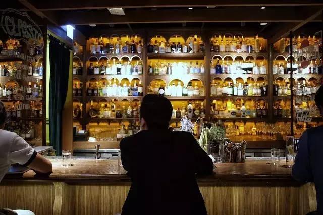 如果你只知道翠华和许留山，那你就太不了解香港美食了