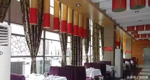 一个老外说一年之内吃遍全中国,一外国小哥声称要吃遍中国