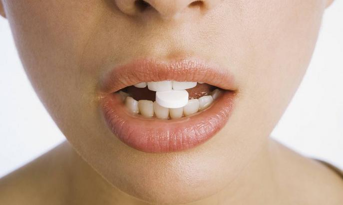 甲沟炎太疼了在家怎么处理,怎么样剪指甲可以预防甲沟炎